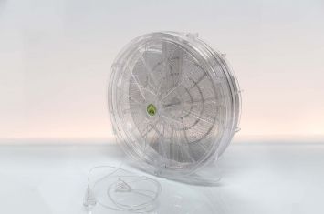 Ventola con chiusura e retina <br> <strong>Mod.102R</strong> -Ø mm 120 <br> <strong>Mod.114</strong> -Ø mm 240 <br> <strong>Mod.114DV</strong> -Ø mm 240 <br> Per doppi vetri Ventola con chiusura e retina <br> <strong>Mod.102R</strong> -Ø mm 120 <br> <strong>Mod.114</strong> -Ø mm 240 <br> <strong>Mod.114DV</strong> -Ø mm 240 <br> Per doppi vetri
